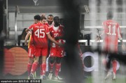 欧冠早报：逆天门将送热刺2-5惨败 意甲独苗首回合遭KO